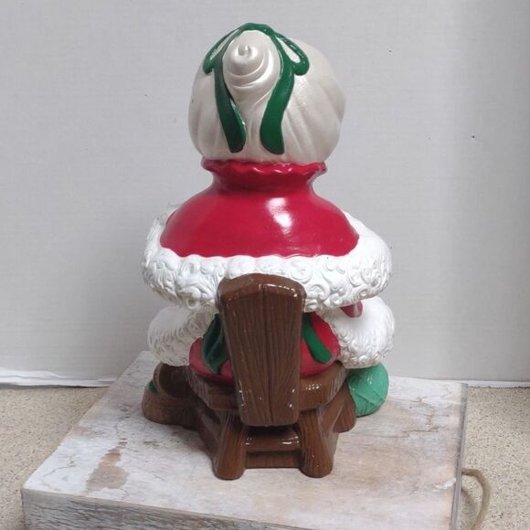 Ceramic 13" Mrs Santa Claus - Picture 3 of 5